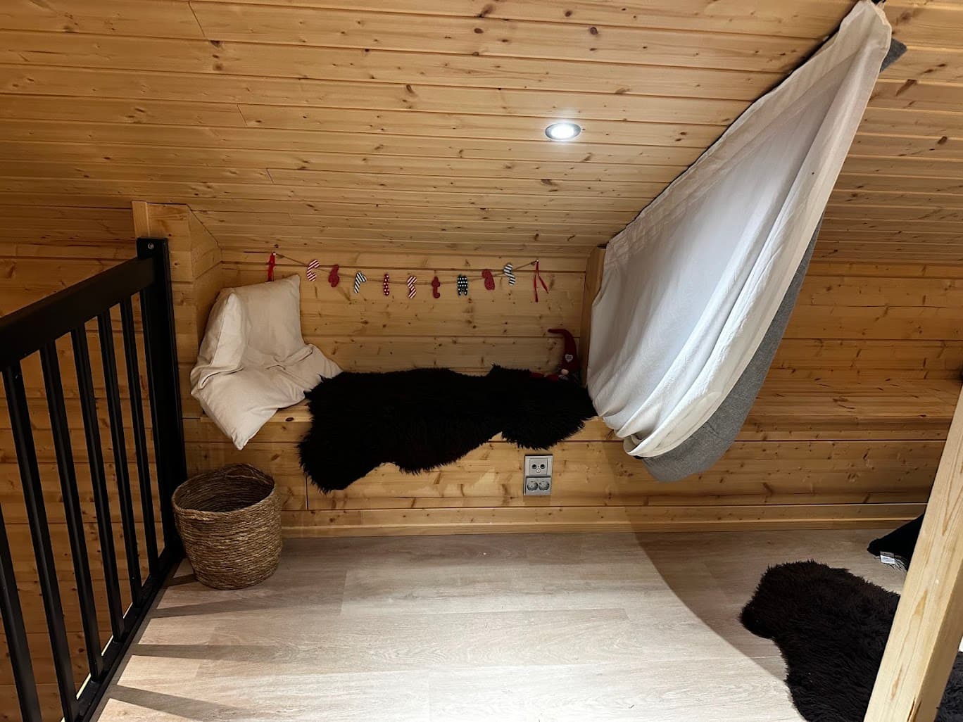 Interior of Snow & Pine log cabin, Levi