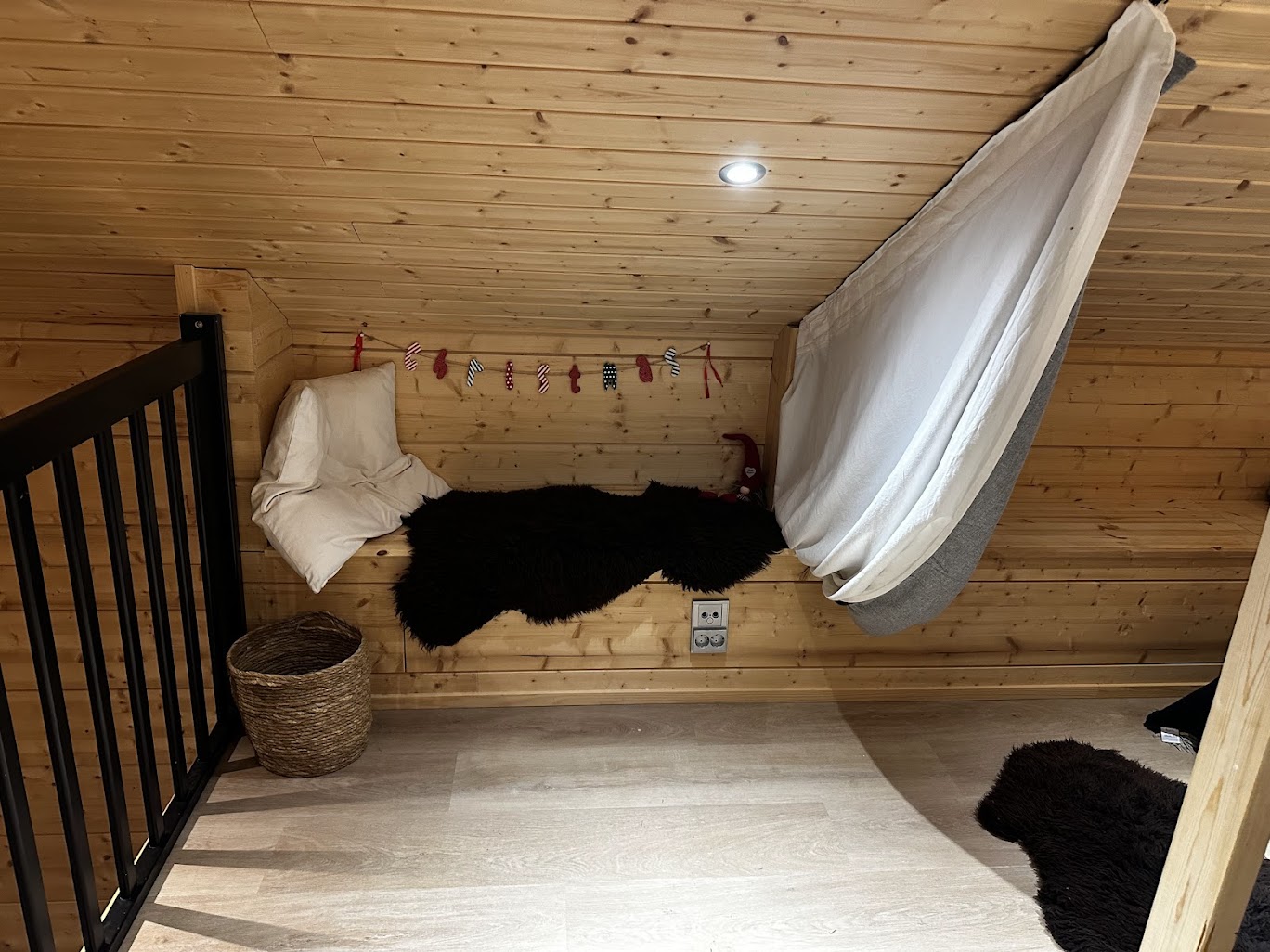 Interior of Snow & Pine log cabin, Levi